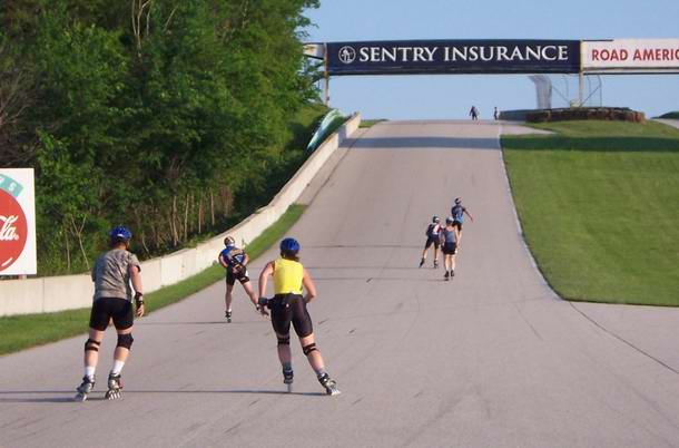 Oh boy, here it is, the up hill finish. Think you can see the line? You can't it's over the top. Photo: George Quinn