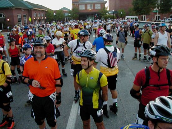 The casual look of the A2A start. Compare this with Duluth!