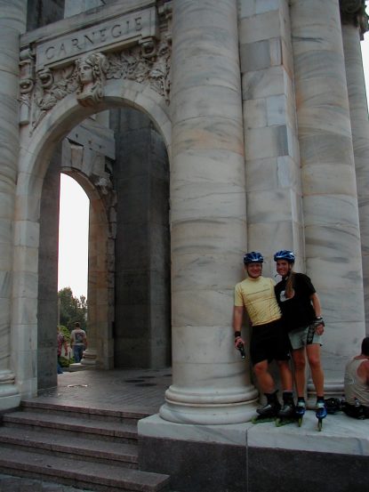 No longer tourists, seasoned urban skaters Nina and Goetz.