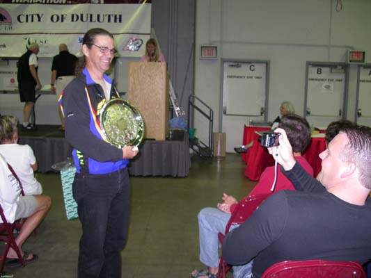 Rainbo brings home the gold(?) in the Team Competition.